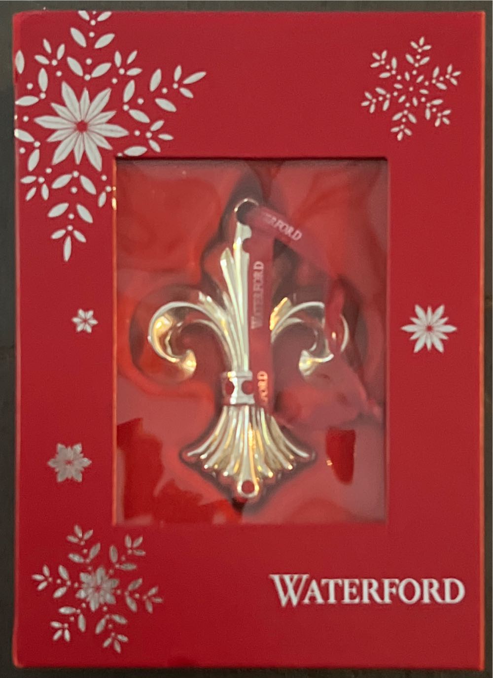 Waterford 2014 Fleur De Lys  ornament collectible [Barcode 701587011747] - Main Image 2