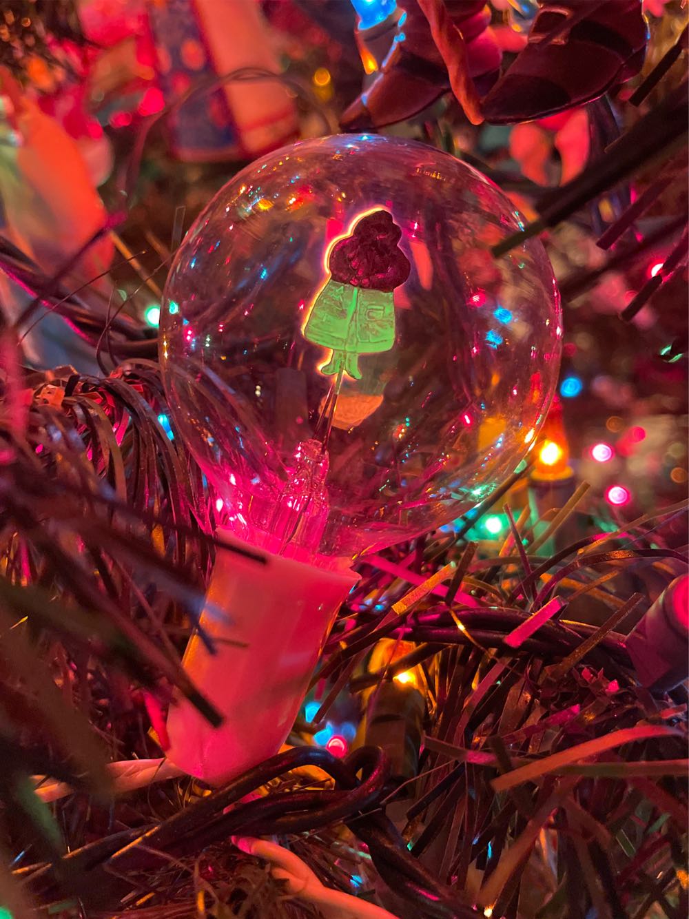 Belsnickle Lights - Golden Glow Of Christmas Past (Lights) ornament collectible - Main Image 3