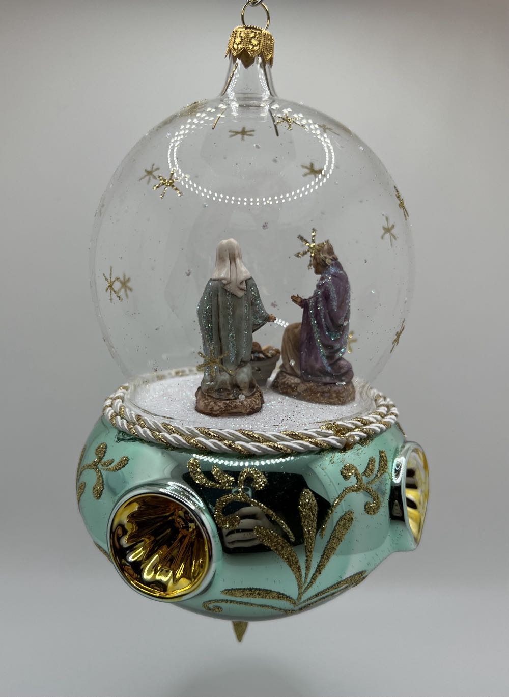 HeARTfully Yours: Rosa’s Nativity - HY1084 ornament collectible - Main Image 3