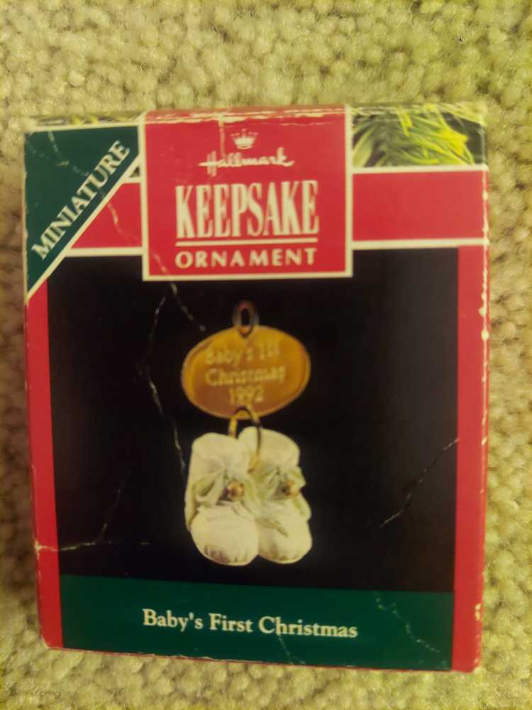 Cookie Cutter - HRM - Santa With Pack - #102