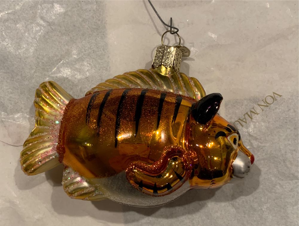 Kitty Catfish  (Animal) ornament collectible [Barcode 729343121271] - Main Image 2