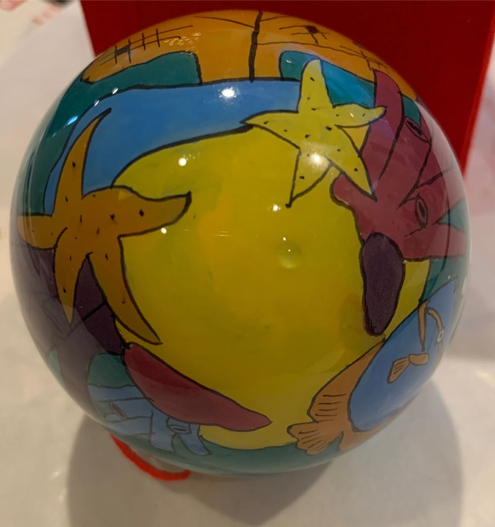 Newport Aquarium  (Animal) ornament collectible - Main Image 3