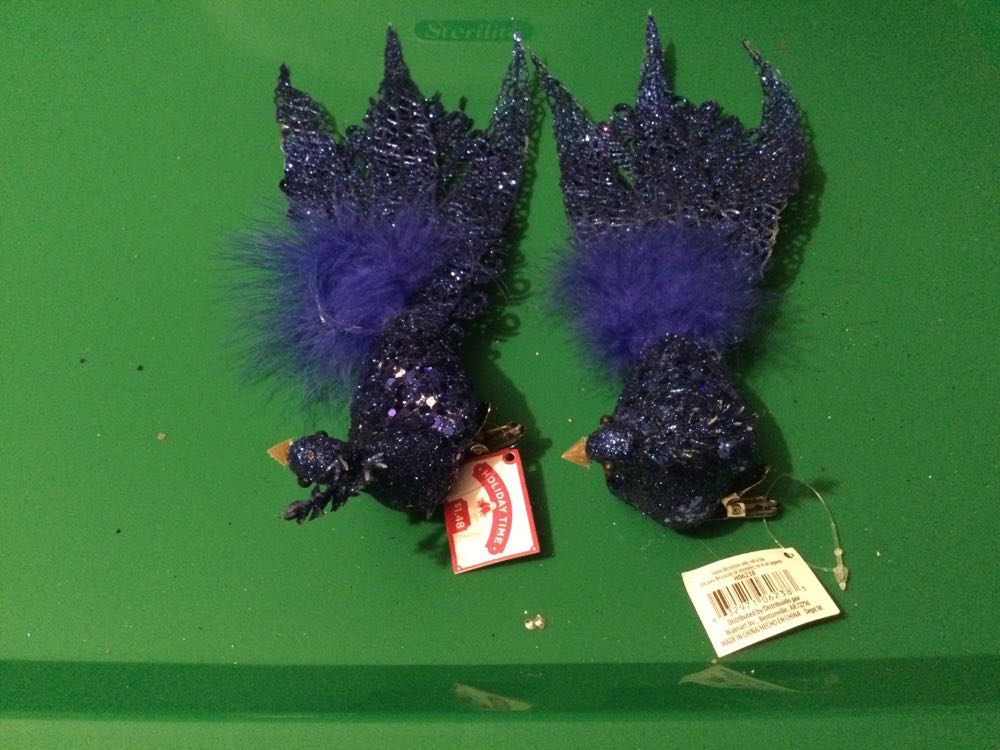 White And Silver Elf 40cm