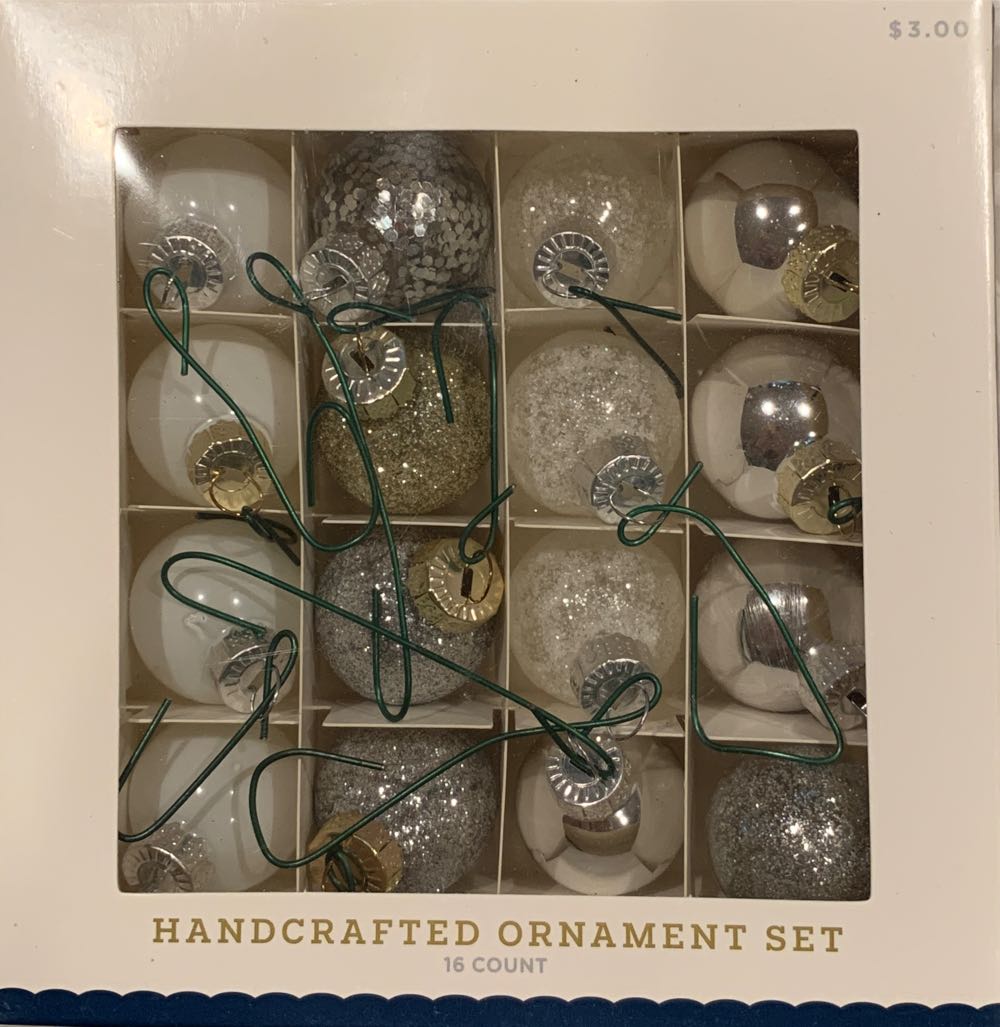 16 Count Ornament Set  ornament collectible [Barcode 490510641679] - Main Image 2