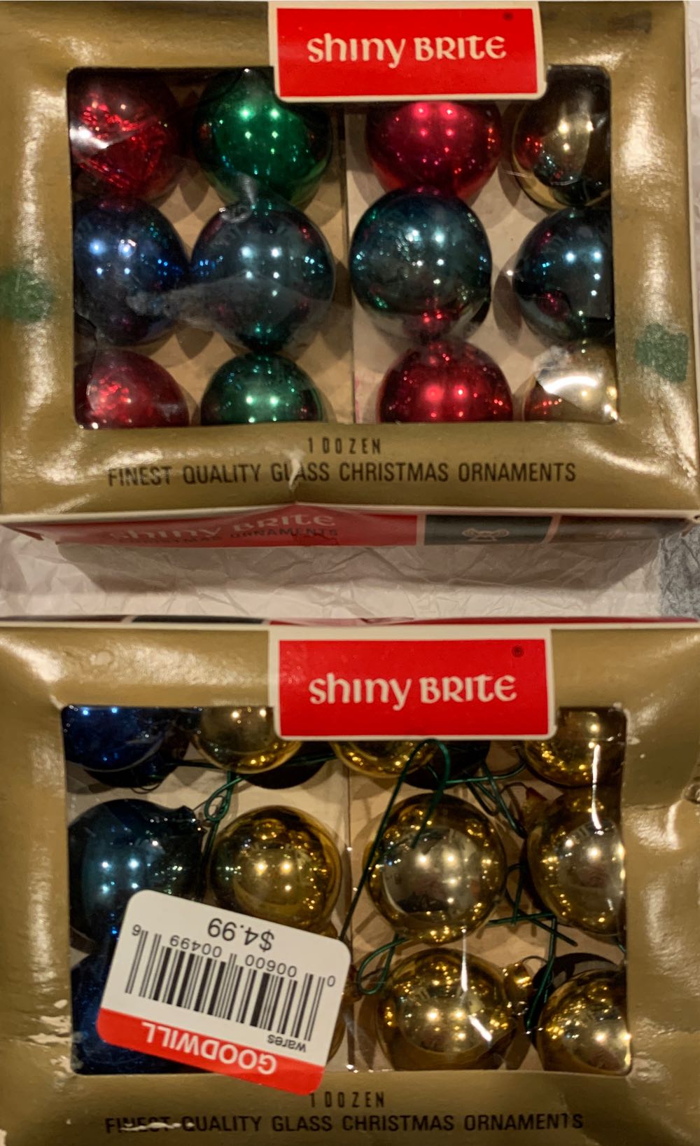 Shiny Brite - Round   ornament collectible - Main Image 3