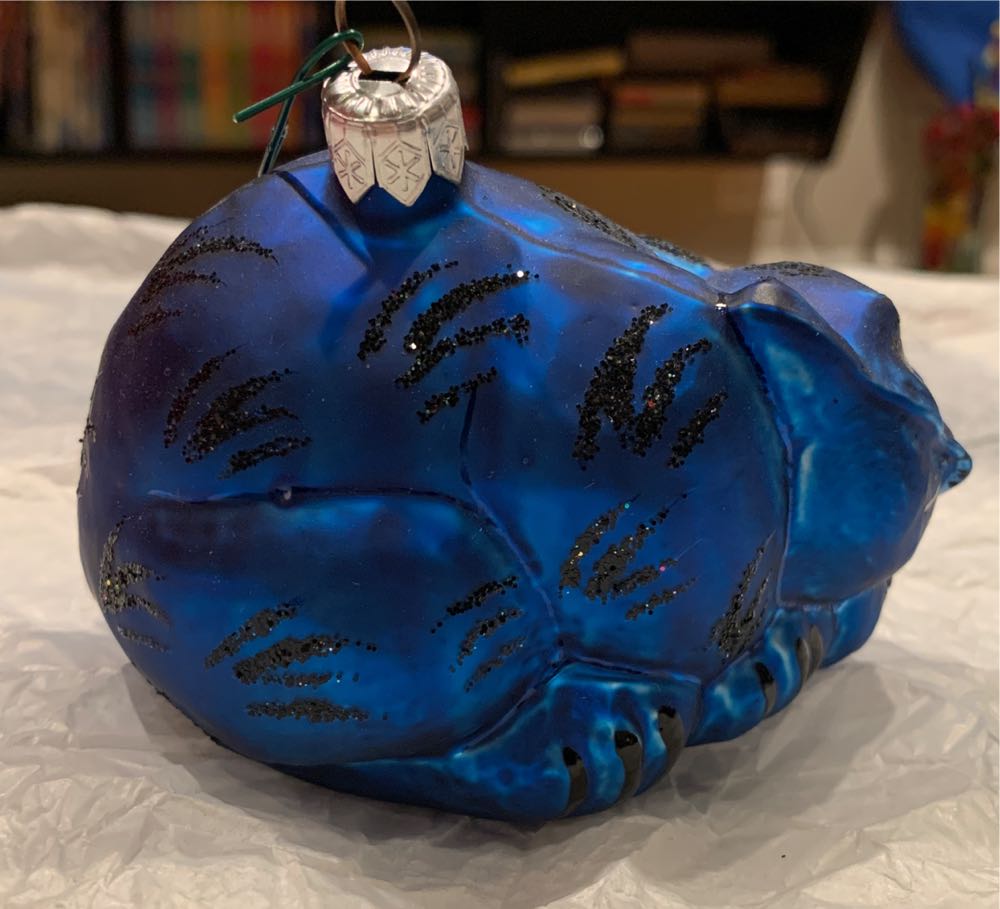 Rugiero The Cat  ornament collectible - Main Image 3