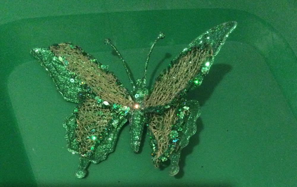 Butterfly Emerald - Holiday Time ornament collectible - Main Image 2