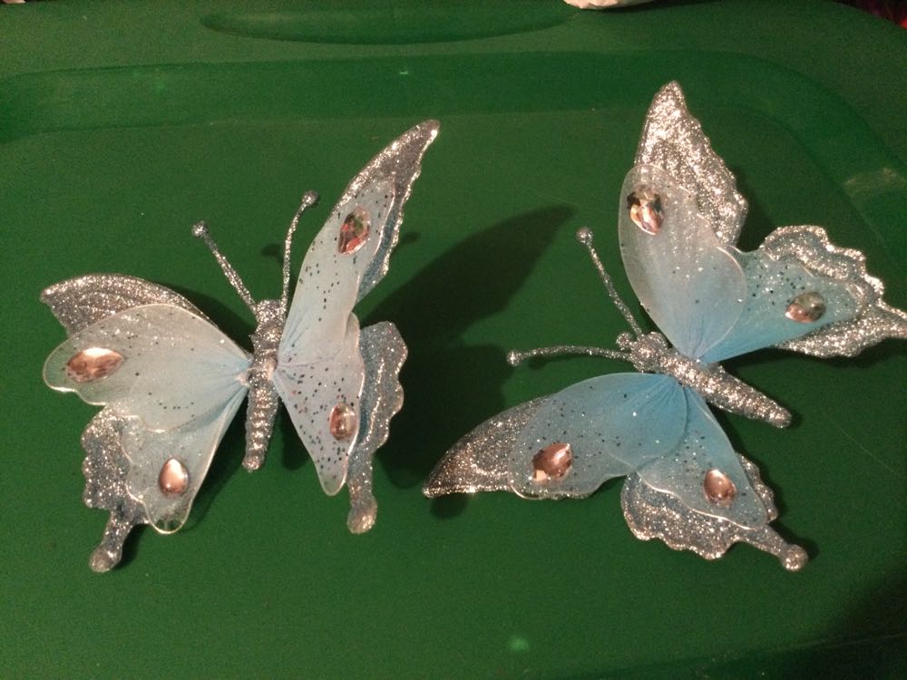 Butterfly Sky - Holiday Time ornament collectible - Main Image 2