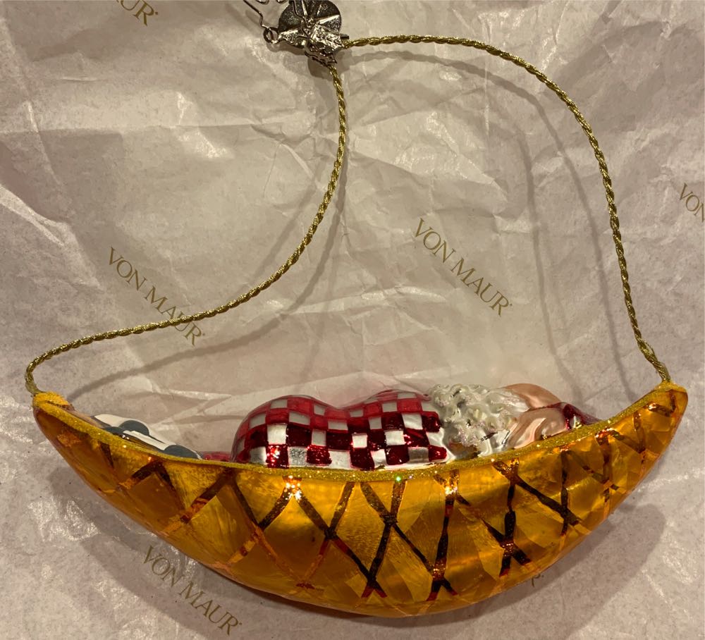 Sleepytime Santa  (Santa) ornament collectible - Main Image 2