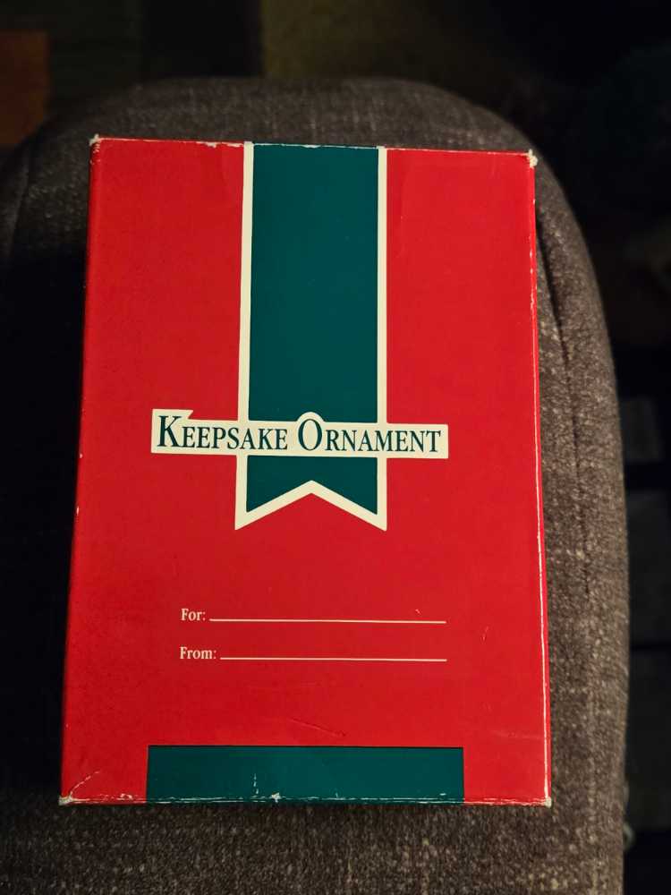 Daughter 1989  ornament collectible - Main Image 2