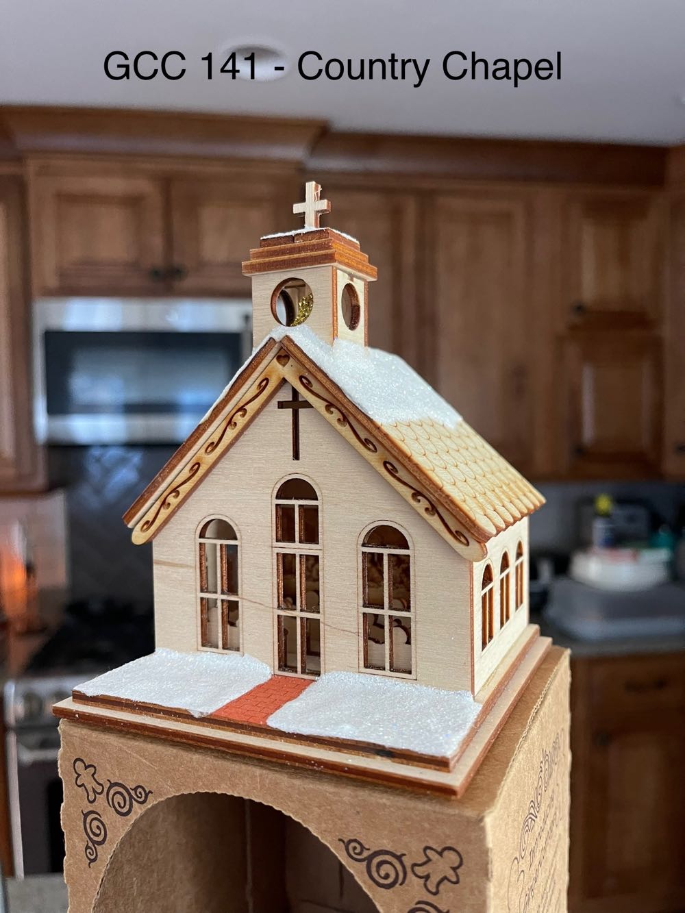 Porcelain Bell Ringers #04/06: “ANGEL BELL RINGER”