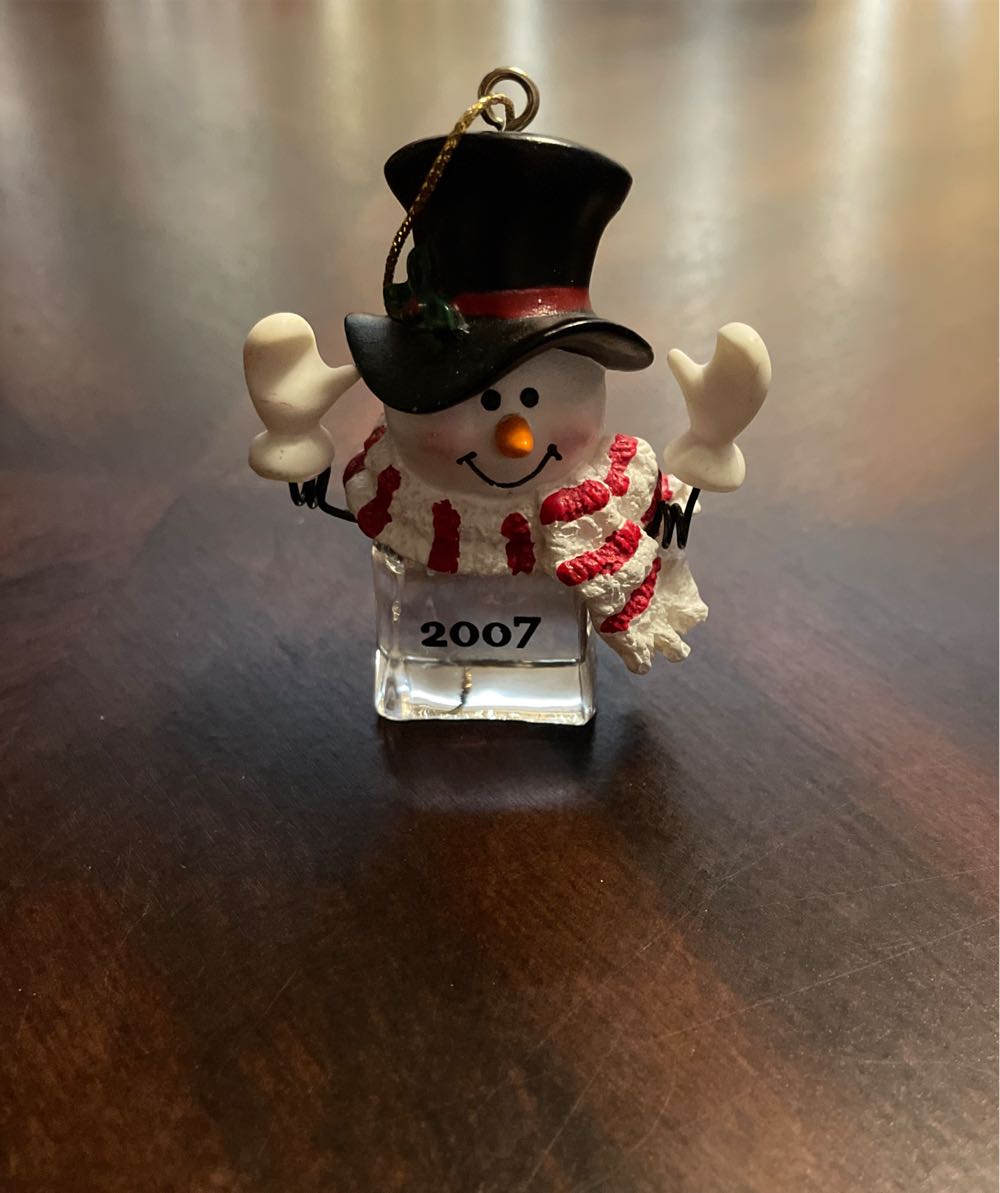 2007 Snowman   ornament collectible - Main Image 1