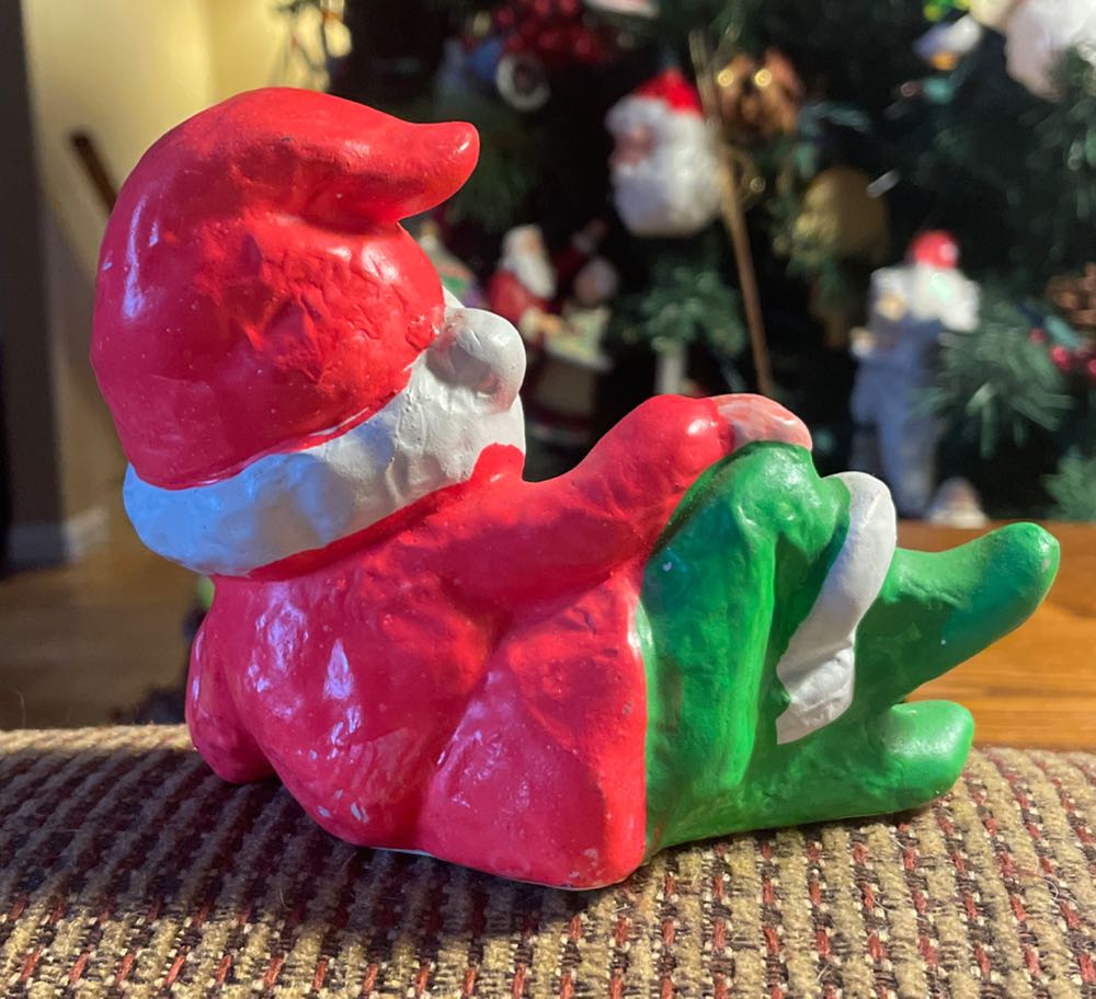 HOMCO - Gnome/Elf - Neon Pink - On Side - Resting On Hand - Elf (Figurine) ornament collectible - Main Image 2