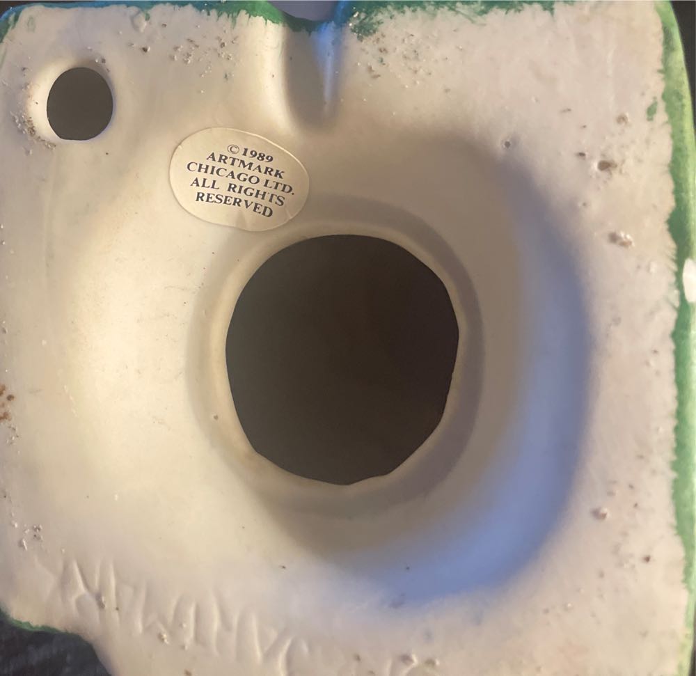 Artmark - Sleeping Santa In Chair - Santa (Figurine) ornament collectible - Main Image 4