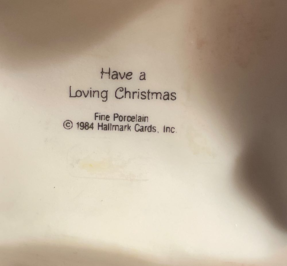 Hallmark - Christmas - Figurine - 1984 - “Have A Loving Christmas” - Santa (Figurine) ornament collectible - Main Image 3