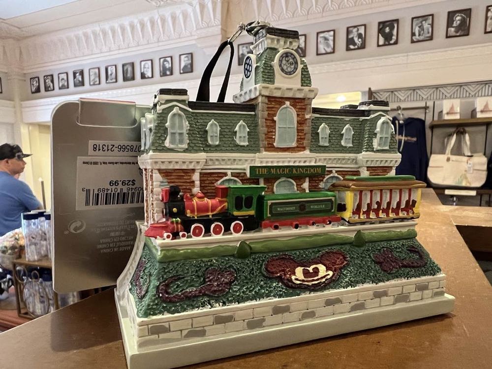 Erzgebirge - Putz - Wood - Miniature - Clock Tower