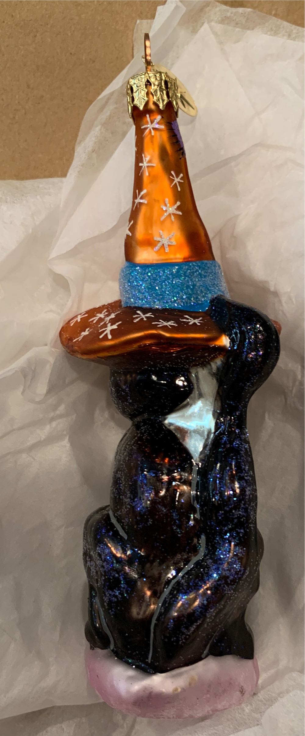 Frisky Business - Storybook ornament collectible - Main Image 2