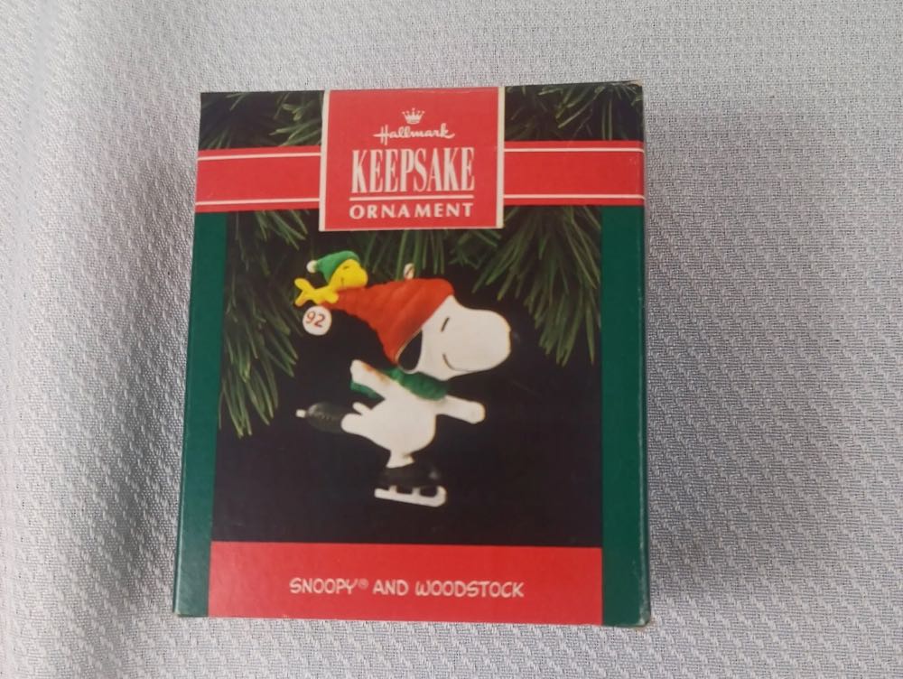 Peanuts Snoopy And Woodstock  ornament collectible - Main Image 2