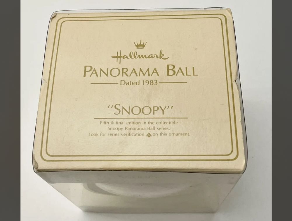 Peanuts Snoopy Panorama Ball #5 & Final Snoopy  (Peanuts) ornament collectible - Main Image 3