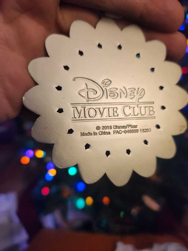 Finding Dory  ornament collectible - Main Image 2