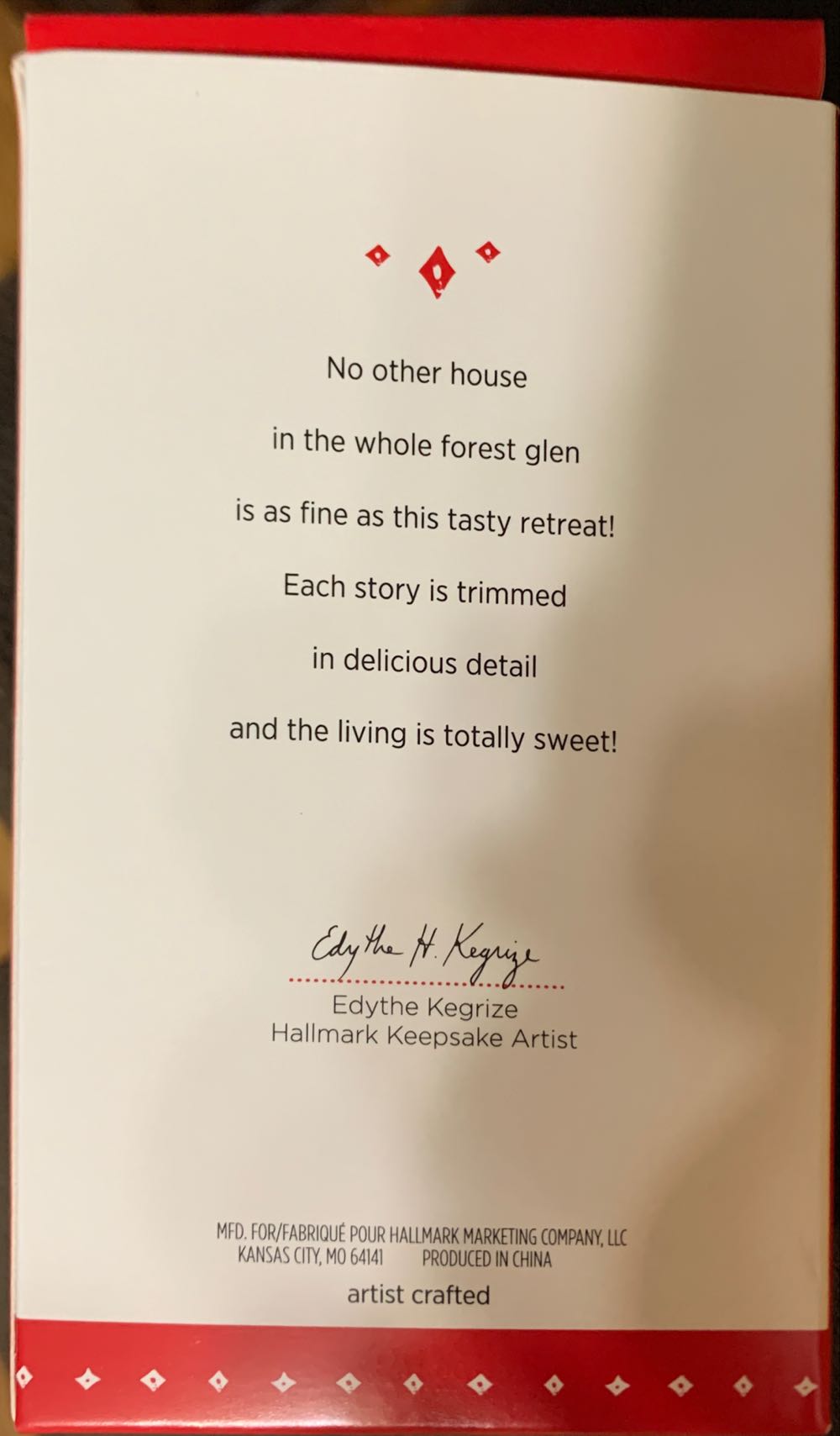 A Tweet Retreet  ornament collectible - Main Image 2