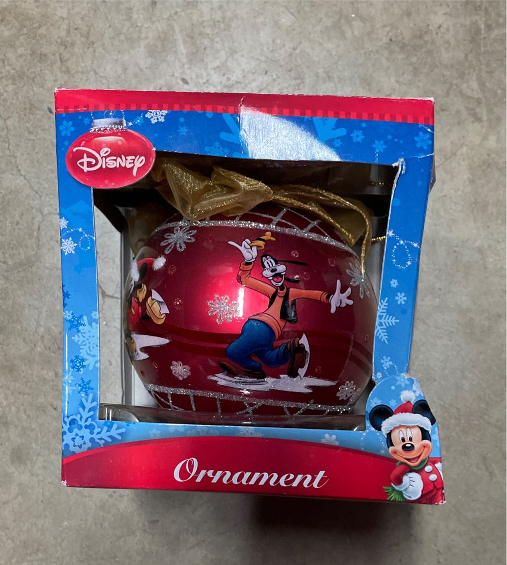 Gold Reflective Balls - 4