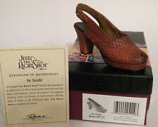 Halloween - The Peanuts Gang - 2009 - Super Linus