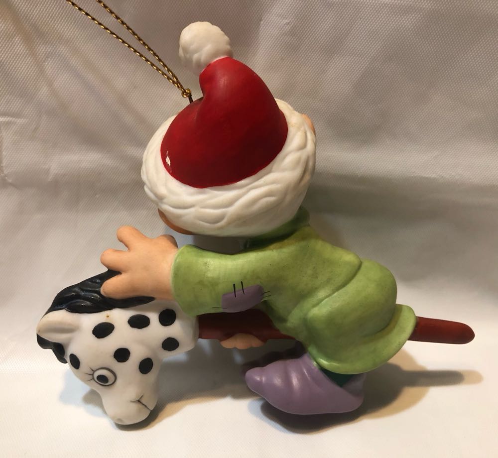 Grolier Collectibles 35500 #960 Dopey - Disney’s Snow White and the Seven Dwarves (Grolier) ornament collectible - Main Image 2