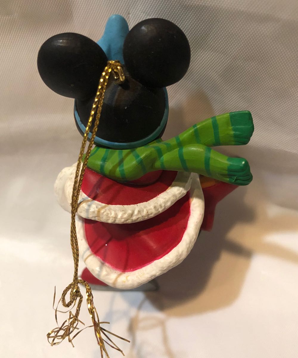 Minnie Mouse - Disney Christmas Magic (Mickey Mouse and Friends) ornament collectible - Main Image 2