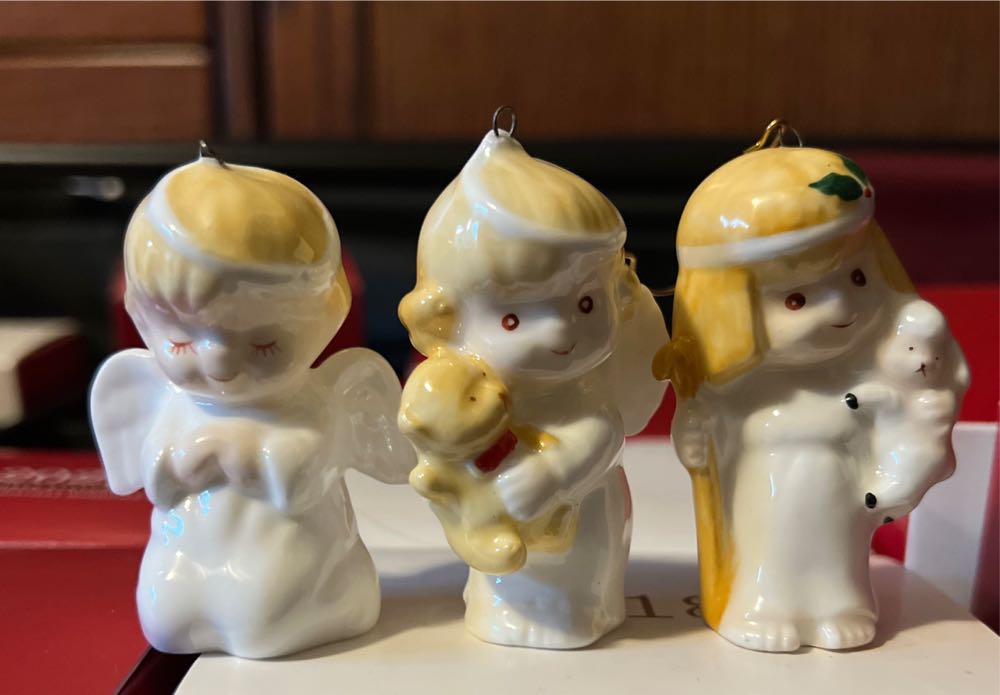 Precious Moments Hippo