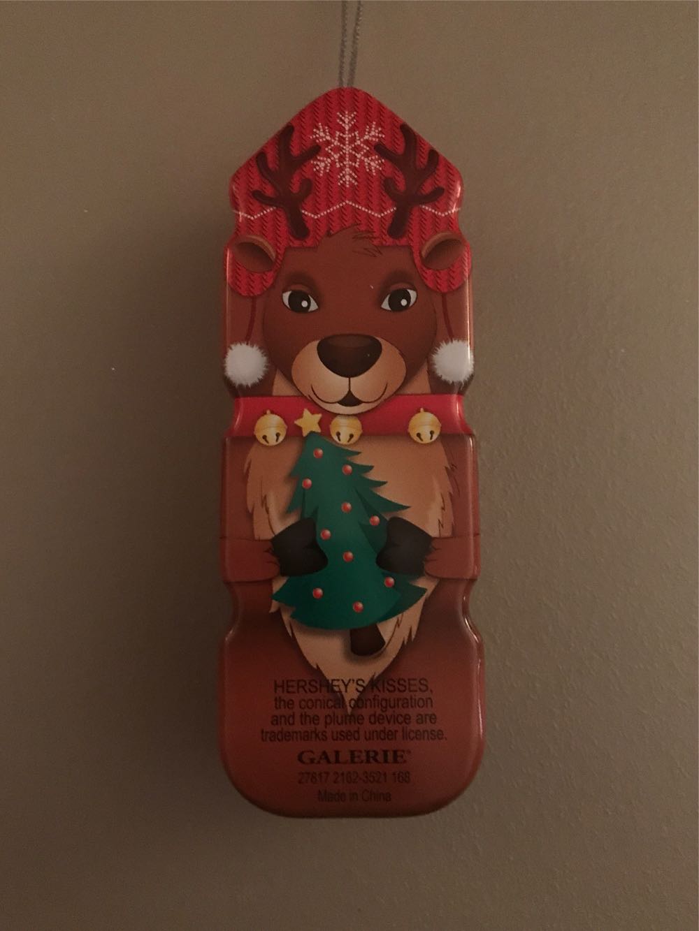 Hershey Kiss Tin Reindeer  ornament collectible - Main Image 2
