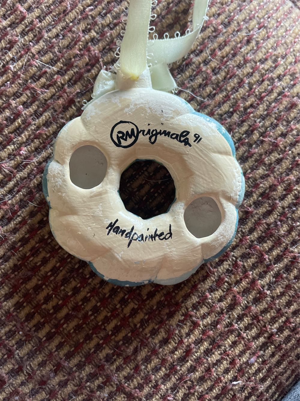 Ceramic - Wreath - Wreath (Ceramic) ornament collectible - Main Image 2