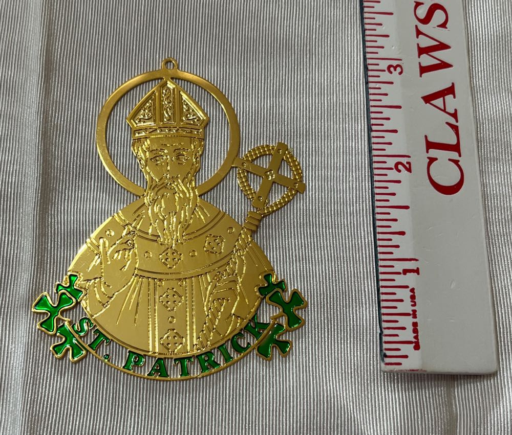 Ireland Hanging Santa 4022939