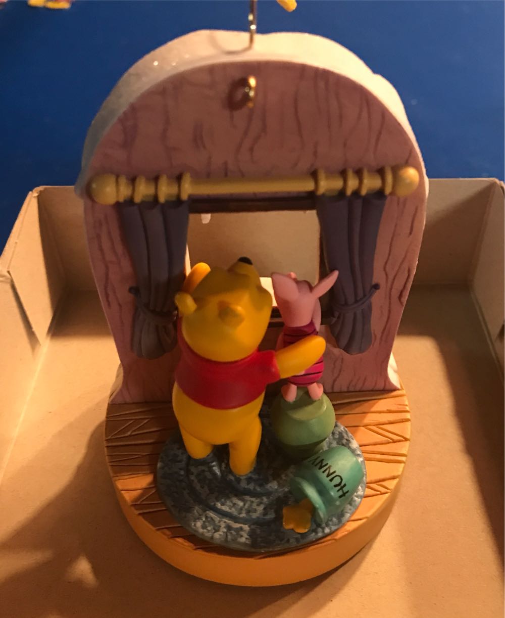 Disney WTP Lucky Star  ornament collectible - Main Image 2