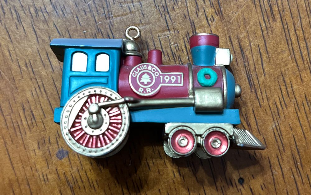 Eric & Ariel Mystery Mini