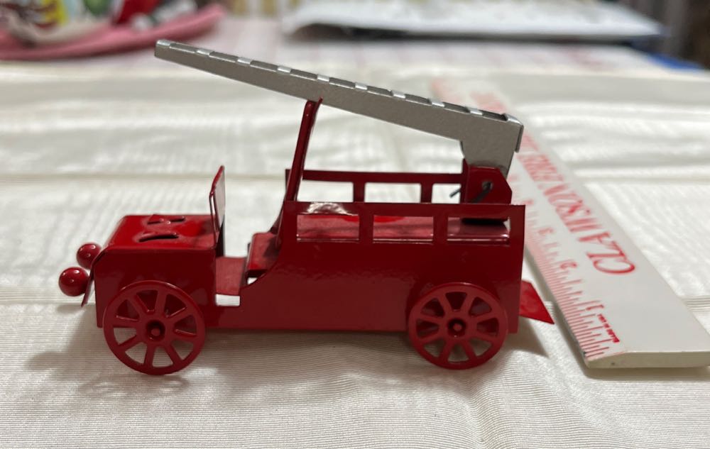 Firetruck  ornament collectible - Main Image 2