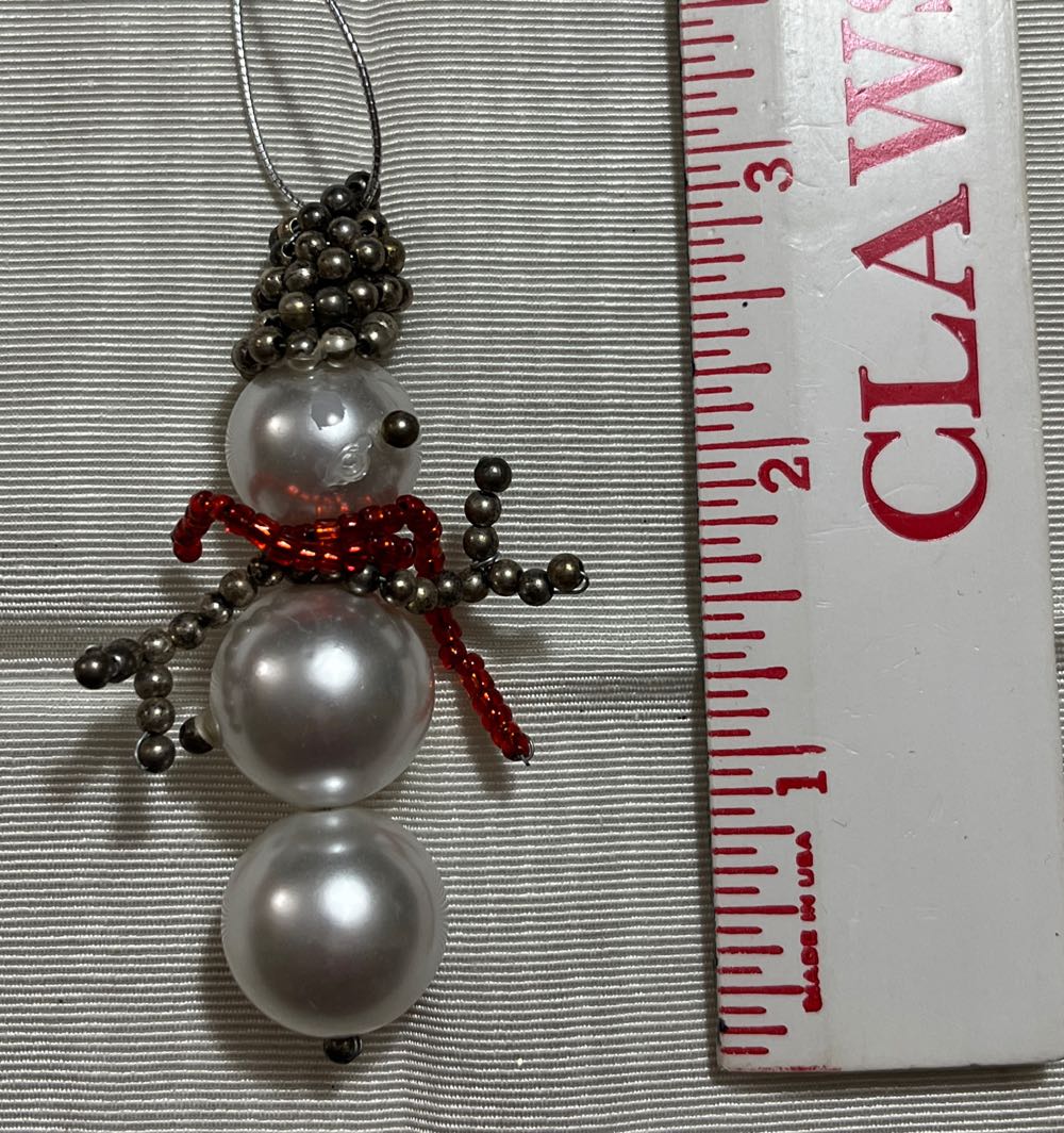 Garfield With Ornaments