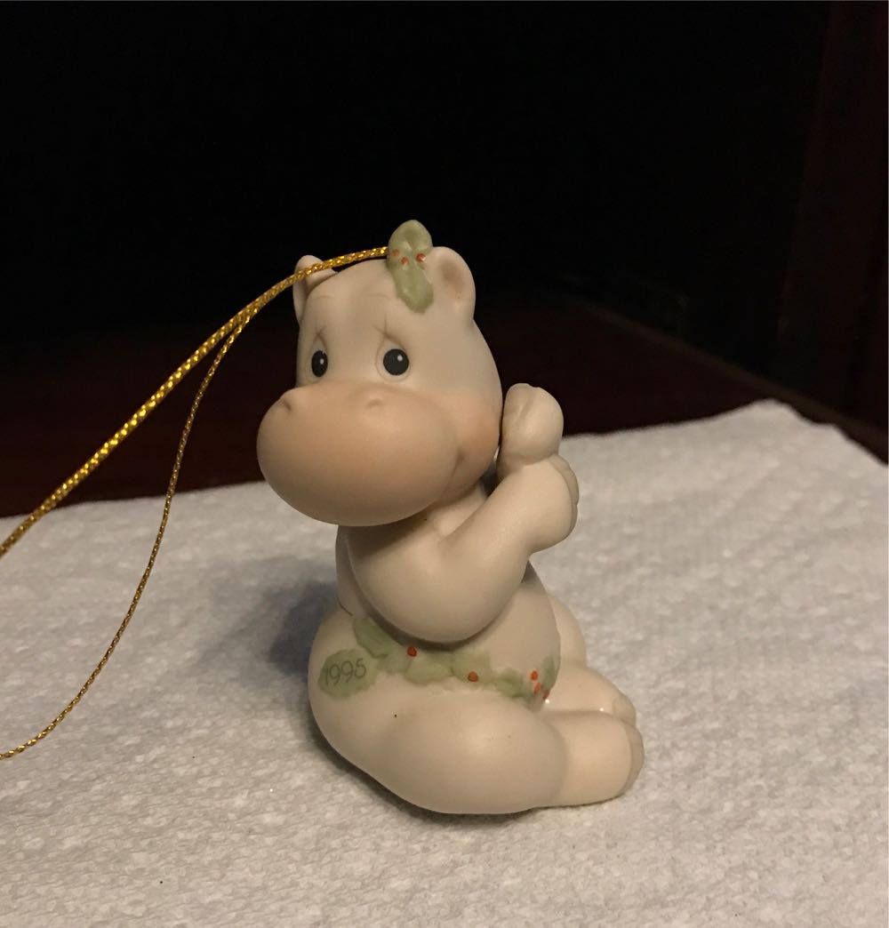 F e n n e c S h a n d  Pocket P o p