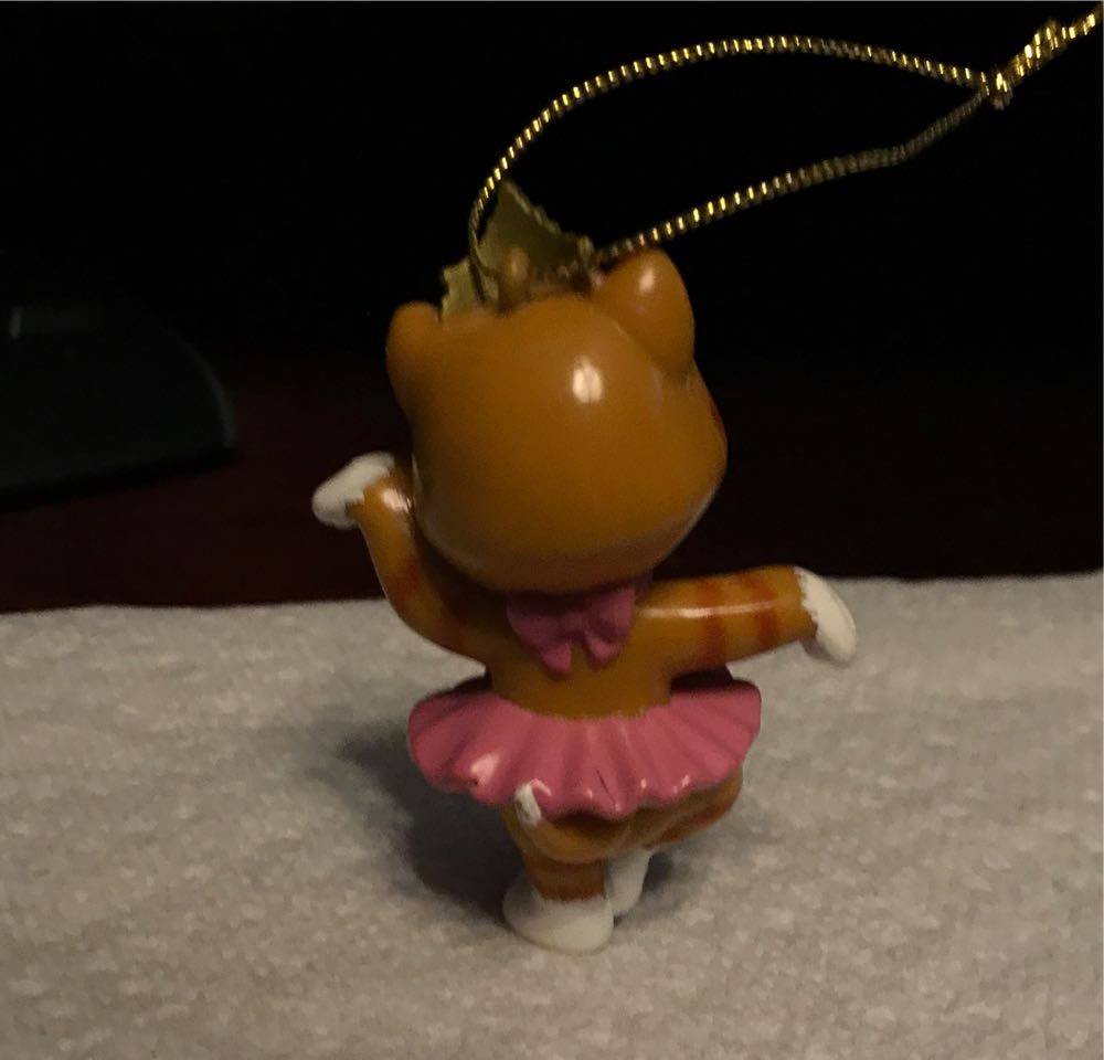 Barbie’s Cat Twyla  (Cats) ornament collectible - Main Image 2