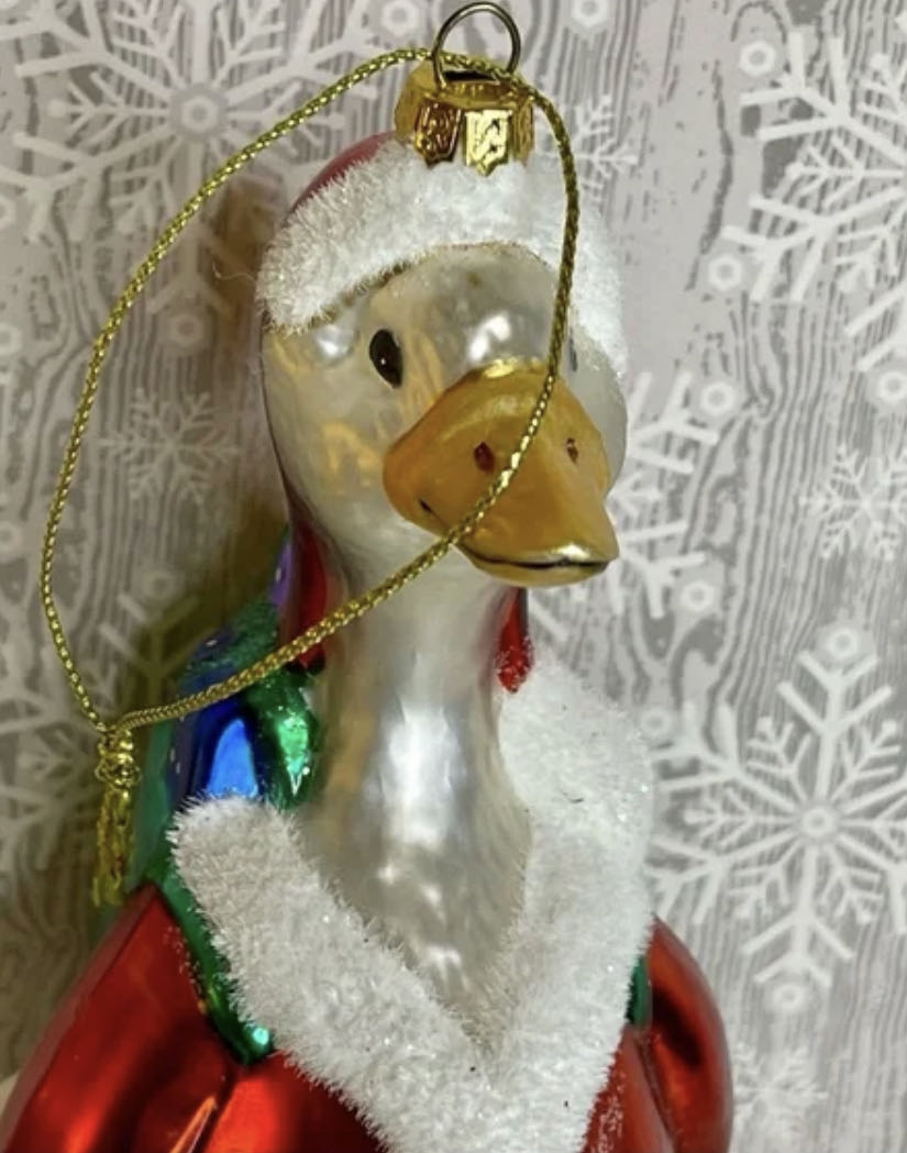 Santa Land - Santa Goose - Goose ornament collectible - Main Image 3