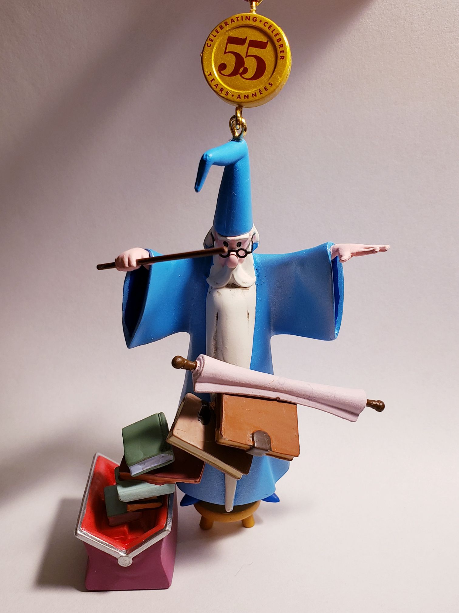Merlin Legacy 55th Anniversary Sketchbook Ornament - Disney Legacy Sketchbook (The Sword in the Stone) ornament collectible [Barcode 465068412378] - Main Image 2