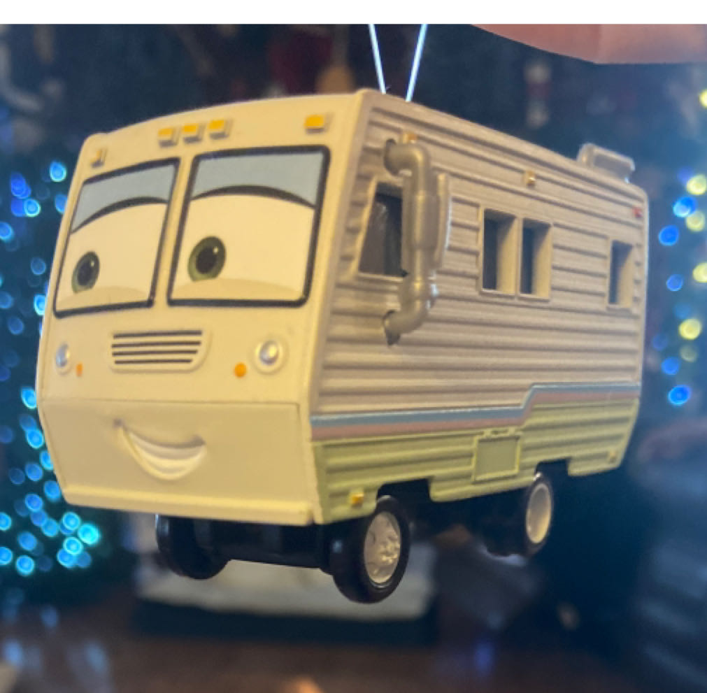 PM Porcelain Christmas Scene God Gave His Best