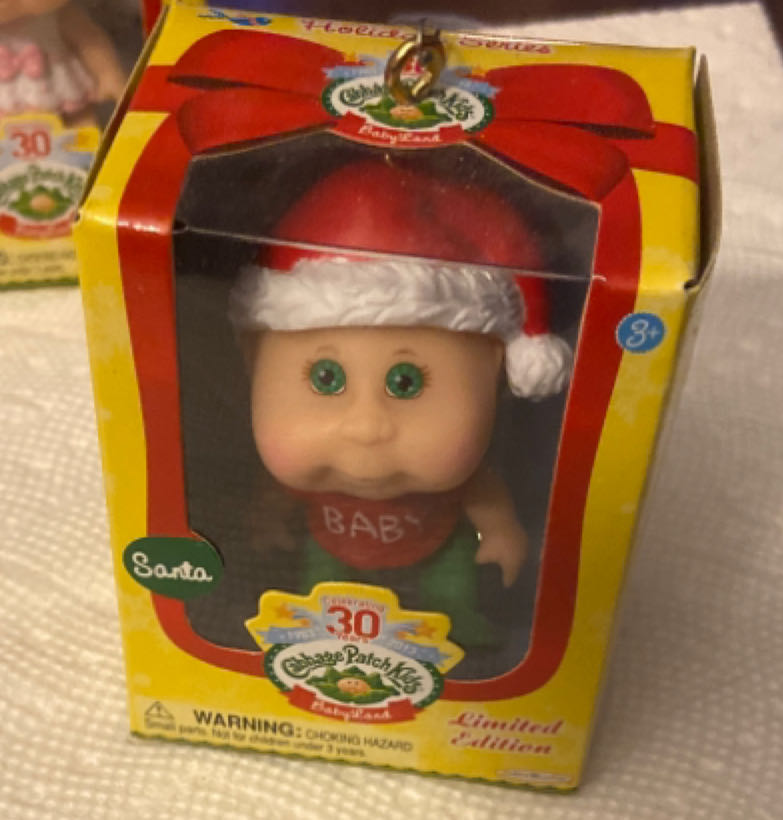 6 White Glitter Snowflakes