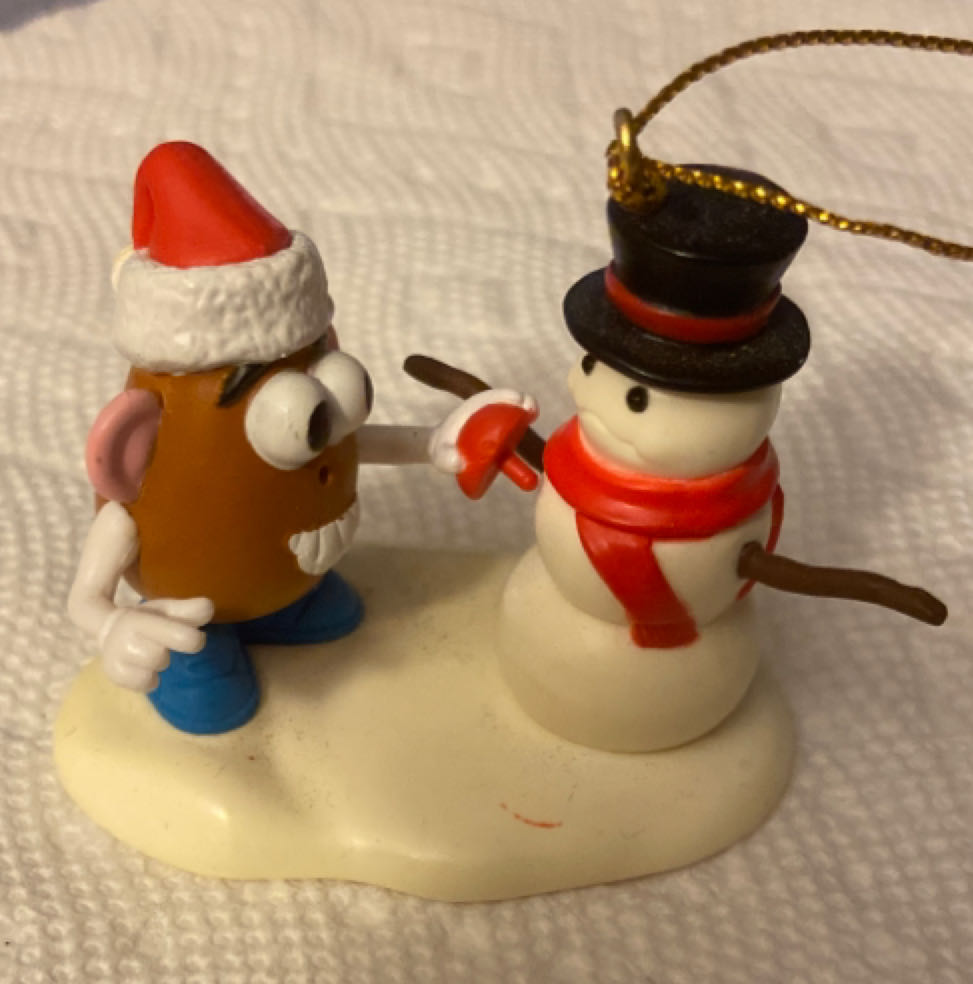 PM Porcelain Christmas Scene Tell Me A Story