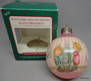 Betsey Clark 1986 Home For Christmas - Home For Christmas (Vintage) ornament collectible - Main Image 2