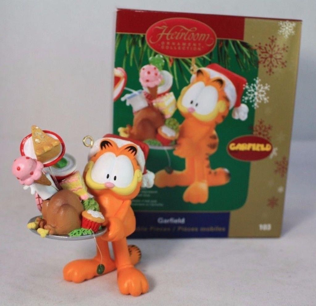 Garfield With Food Plate - Heirloom Collection (Garfield) ornament collectible [Barcode 661526652656] - Main Image 2