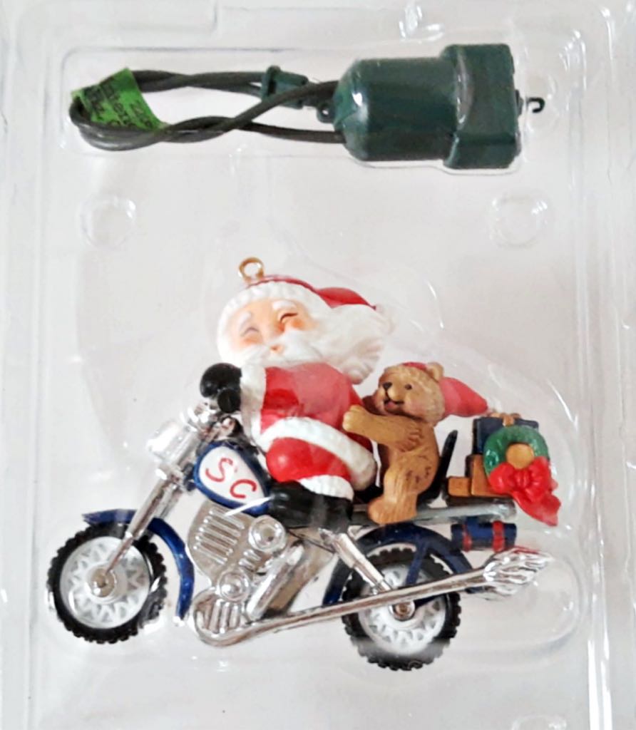 Rivers End Icean Shell Wreath