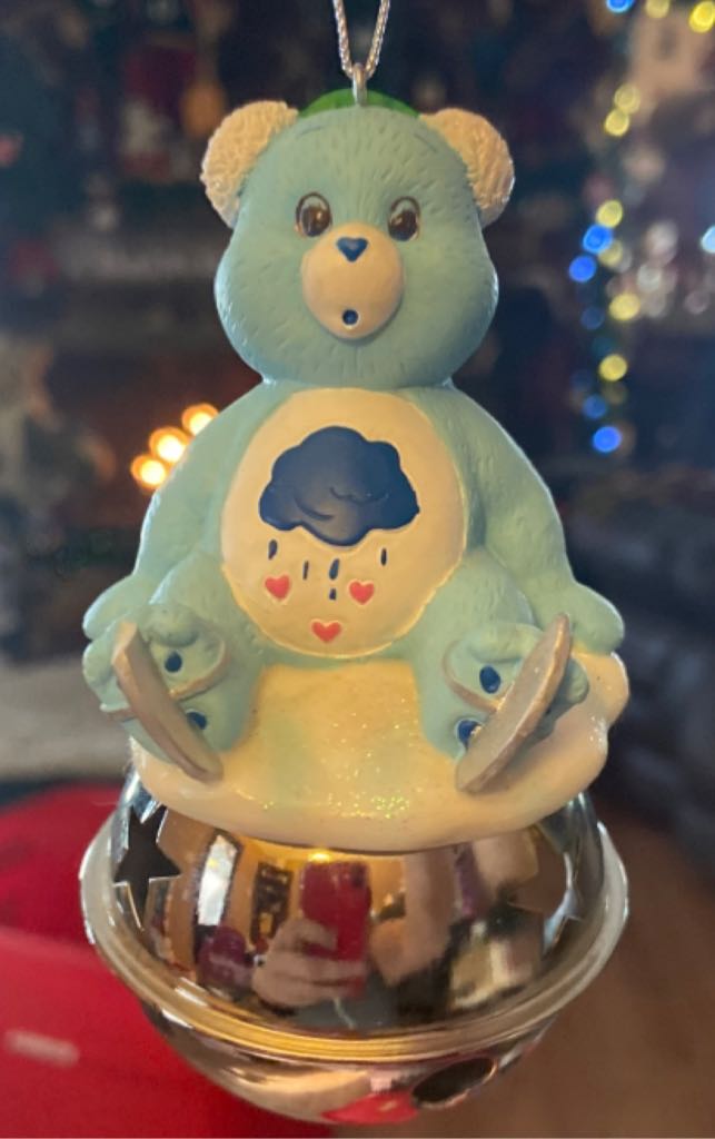 Sputnik Long Teardrop 1