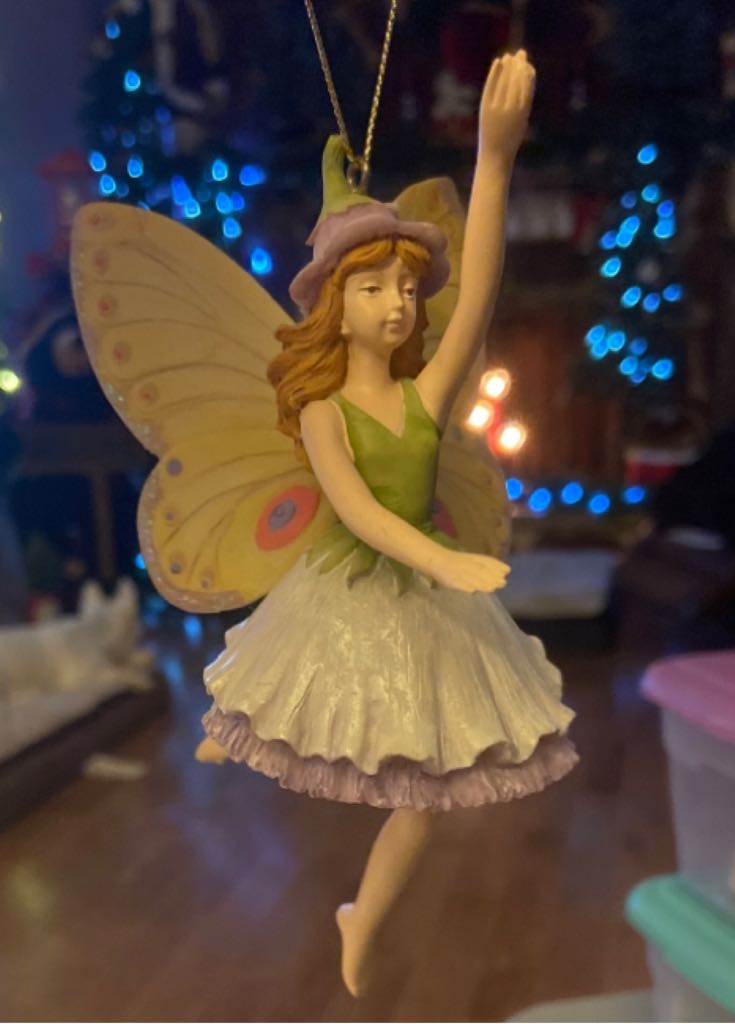 Li’l Cascade White Tri-color