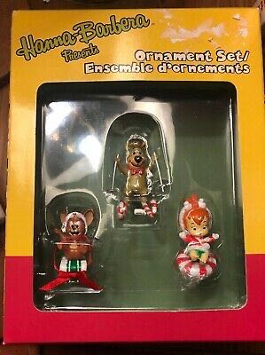 Kringleville #1 Kissmas Cottage